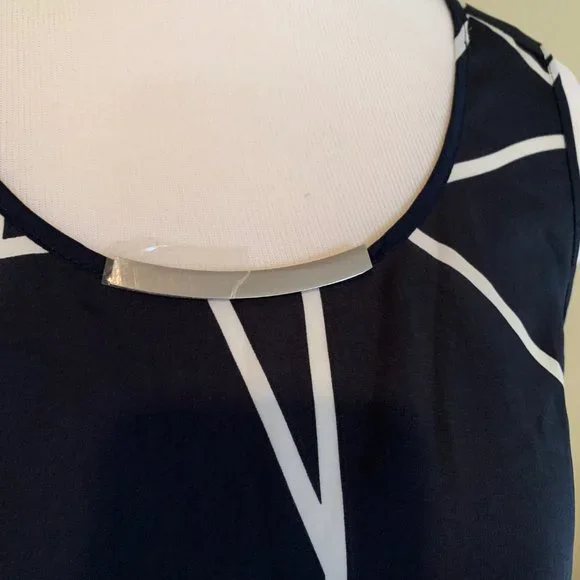 DKNY, sleeveless top, size S, NWT! - Picture 3 of 9